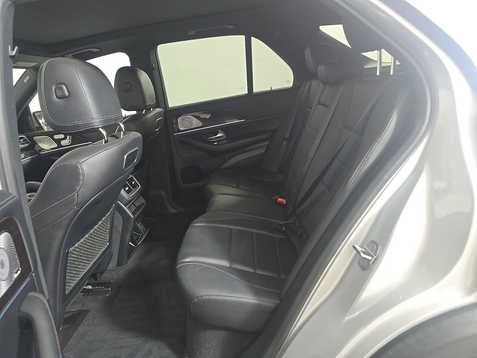Used 2020 Mercedes-Benz GLE 450 4MATIC w/ MBUX Technology Package image 12