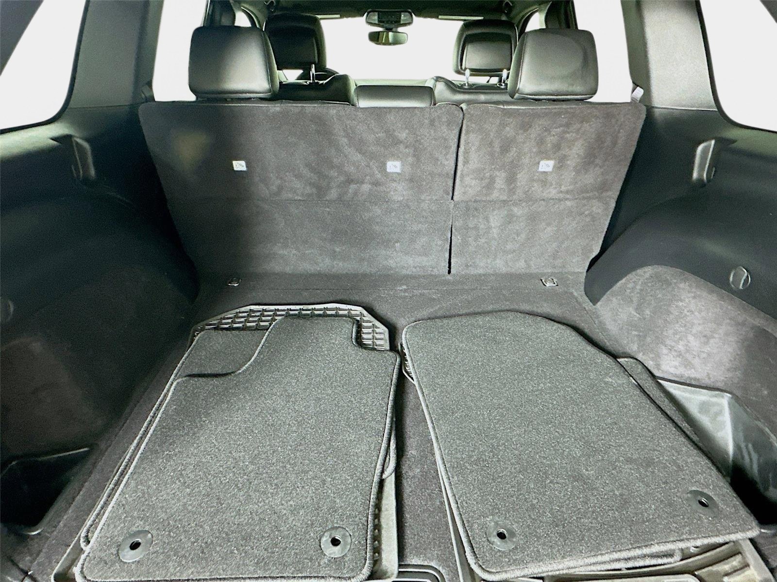 Used 2020 Jeep Grand Cherokee Limited X image 35