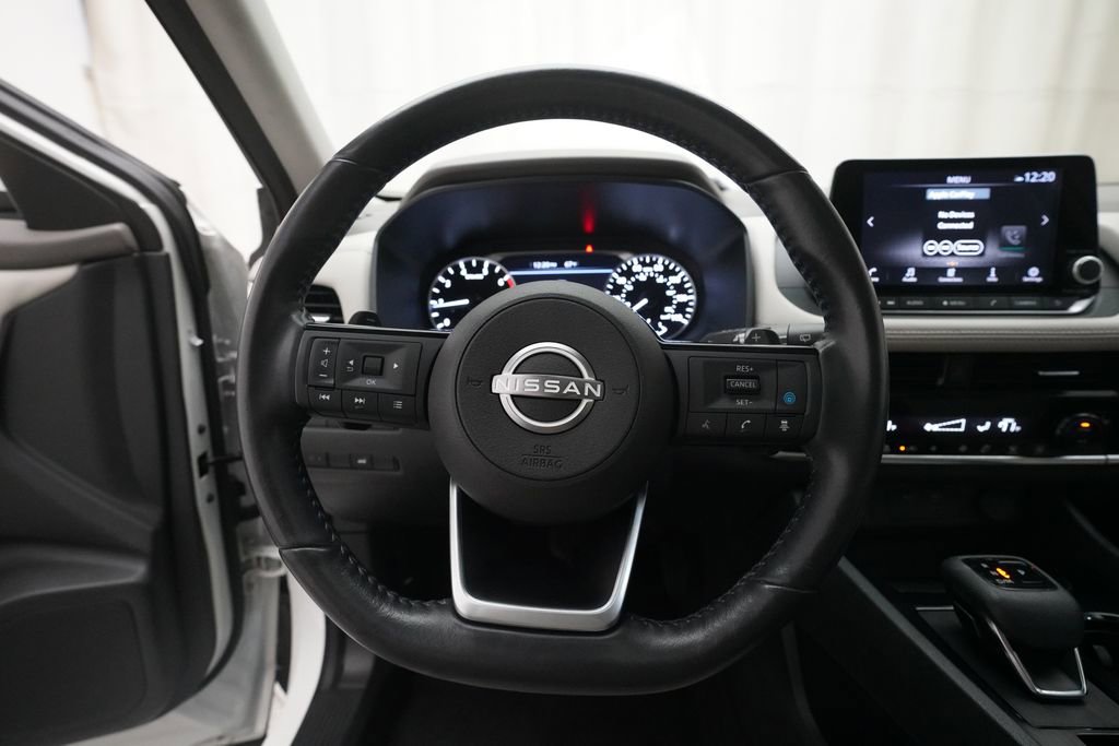 Used 2023 Nissan Rogue SV w/ SV Premium Package AWD/4WD image 4