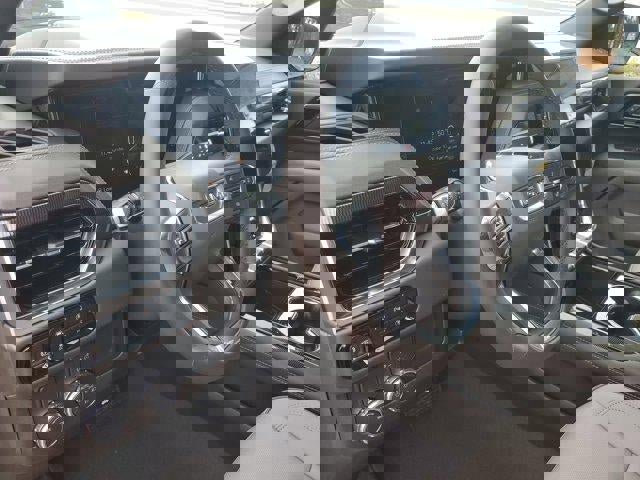 New 2026 GMC Yukon Elevation image 16