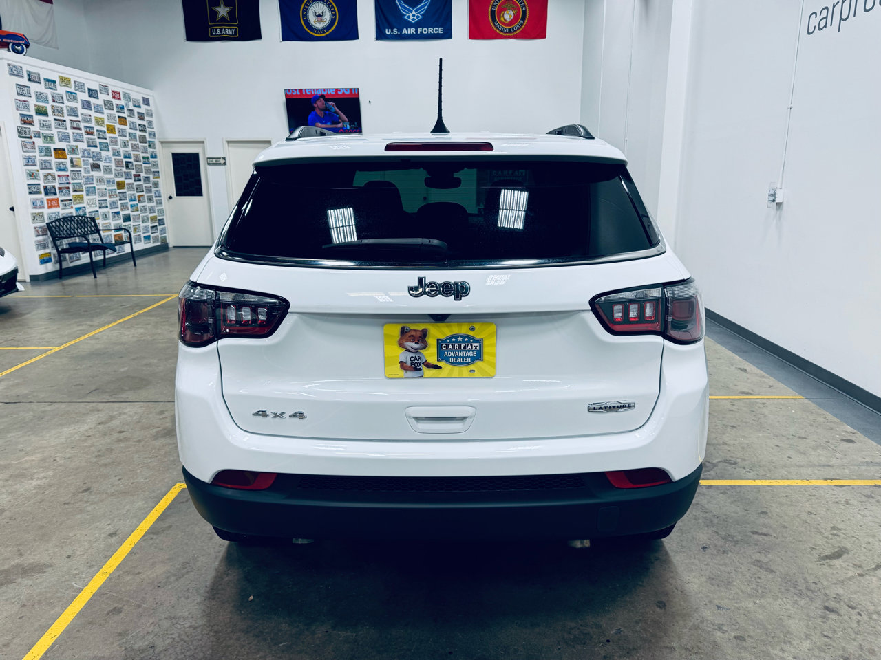Used 2024 Jeep Compass Latitude image 6