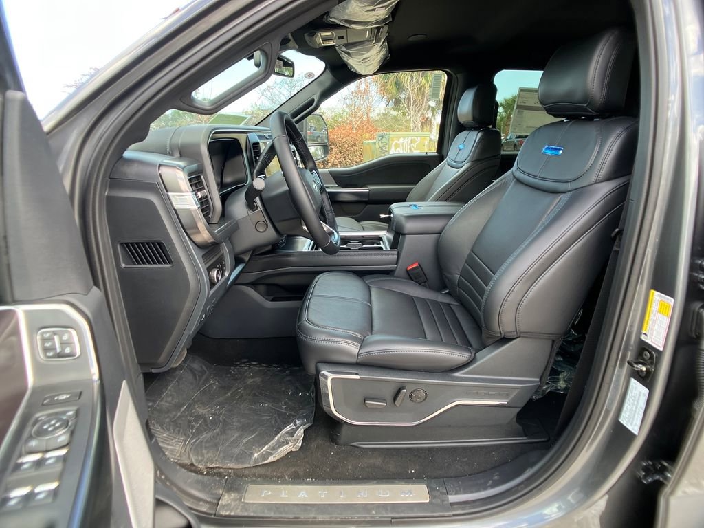 New 2026 Ford F350 Platinum image 30