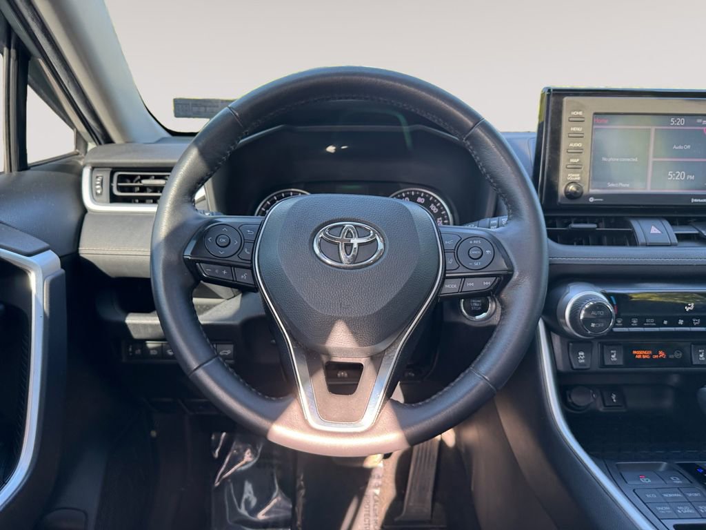 Used 2020 Toyota RAV4 XLE w/ Convenience Package AWD/4WD image 12