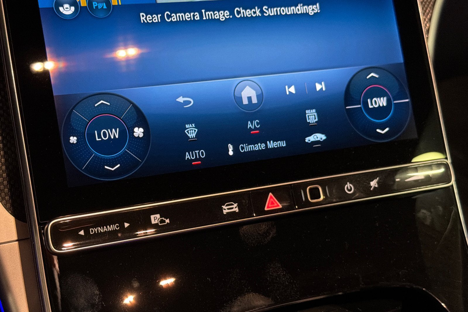 New 2026 Mercedes-Benz CLE 300 4MATIC Coupe image 19