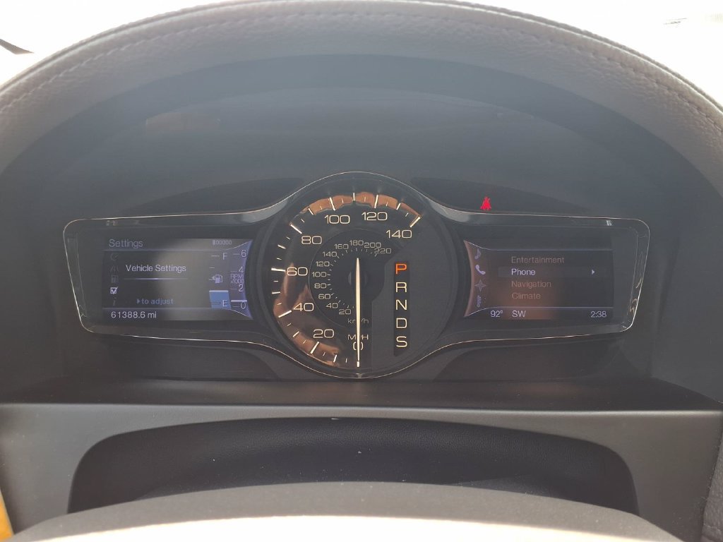 Used 2013 Lincoln MKX FWD image 14