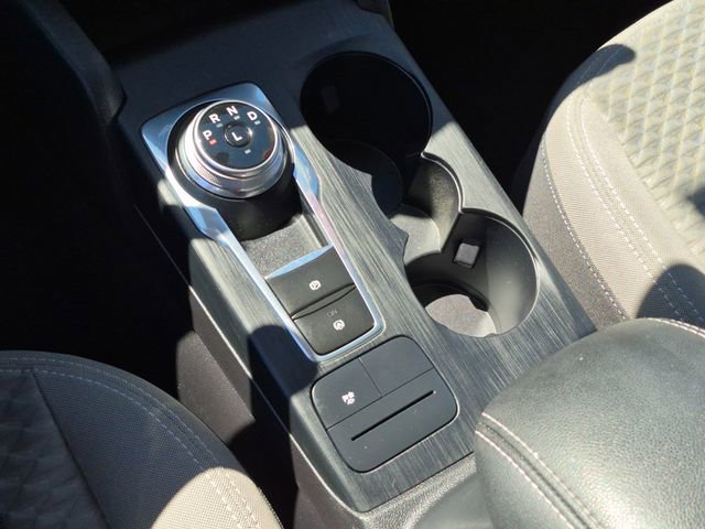 Used 2021 Ford Escape SE w/ SE Sport Appearance Package image 11