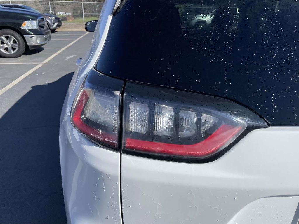 Used 2021 Jeep Cherokee Latitude Lux image 26