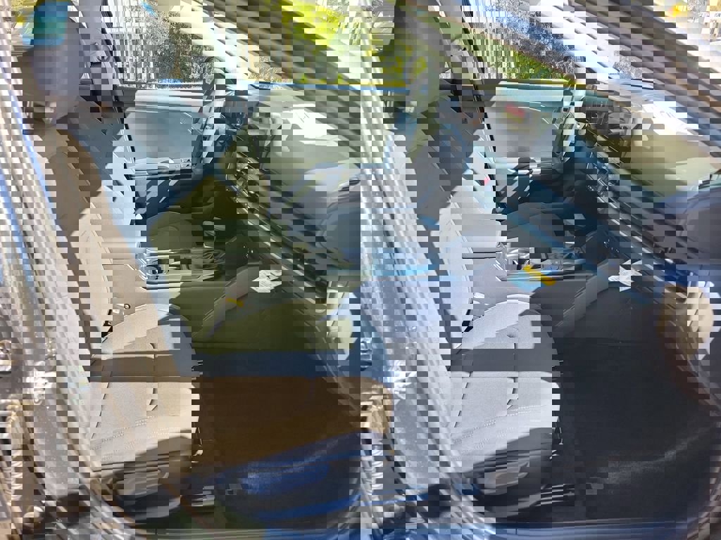 New 2026 Kia K4 LXS image 7