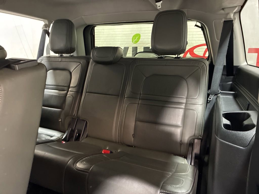 Used 2023 Lincoln Navigator L Black Label AWD/4WD image 21
