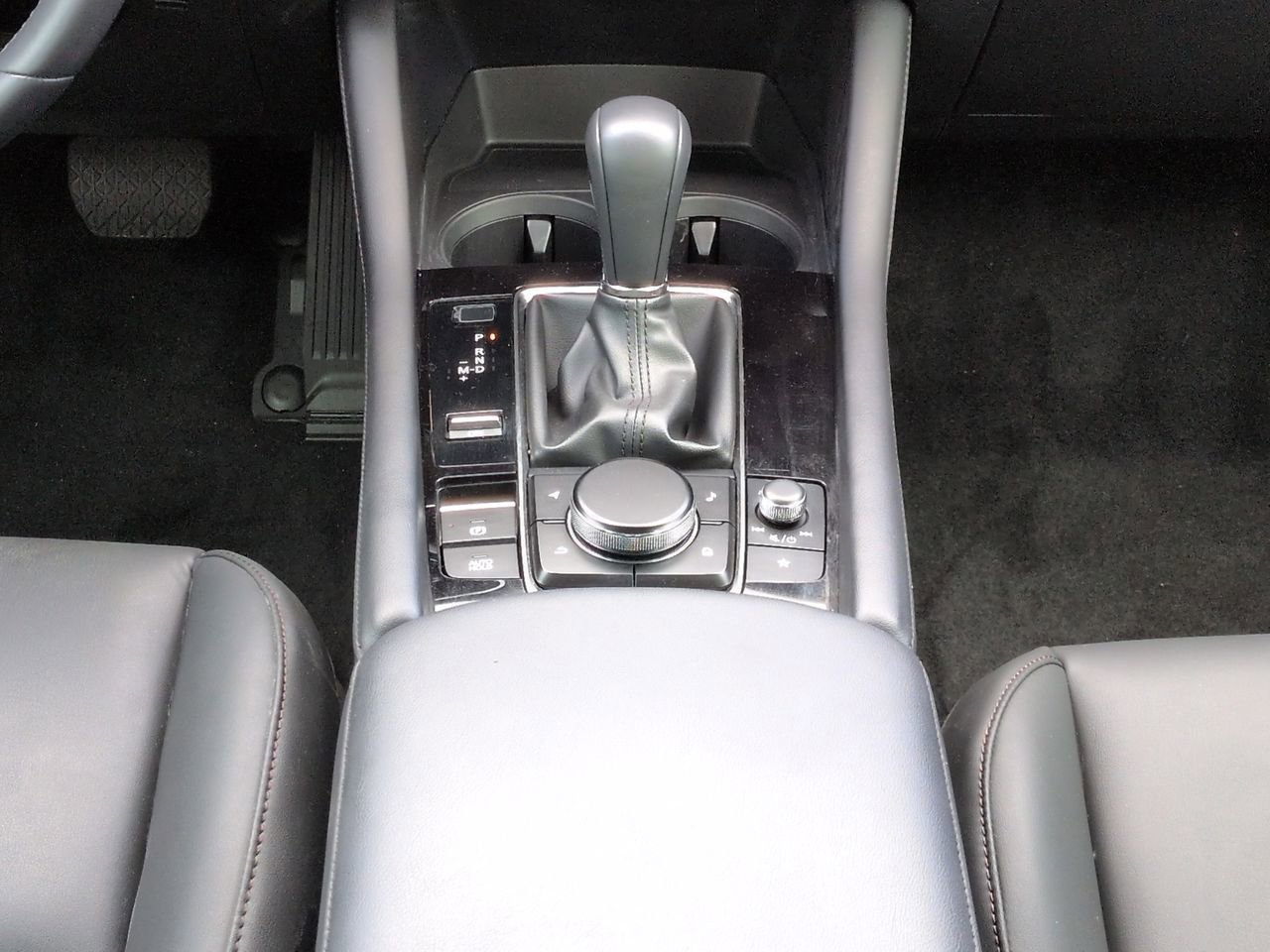 Used 2023 MAZDA MAZDA3 s image 19