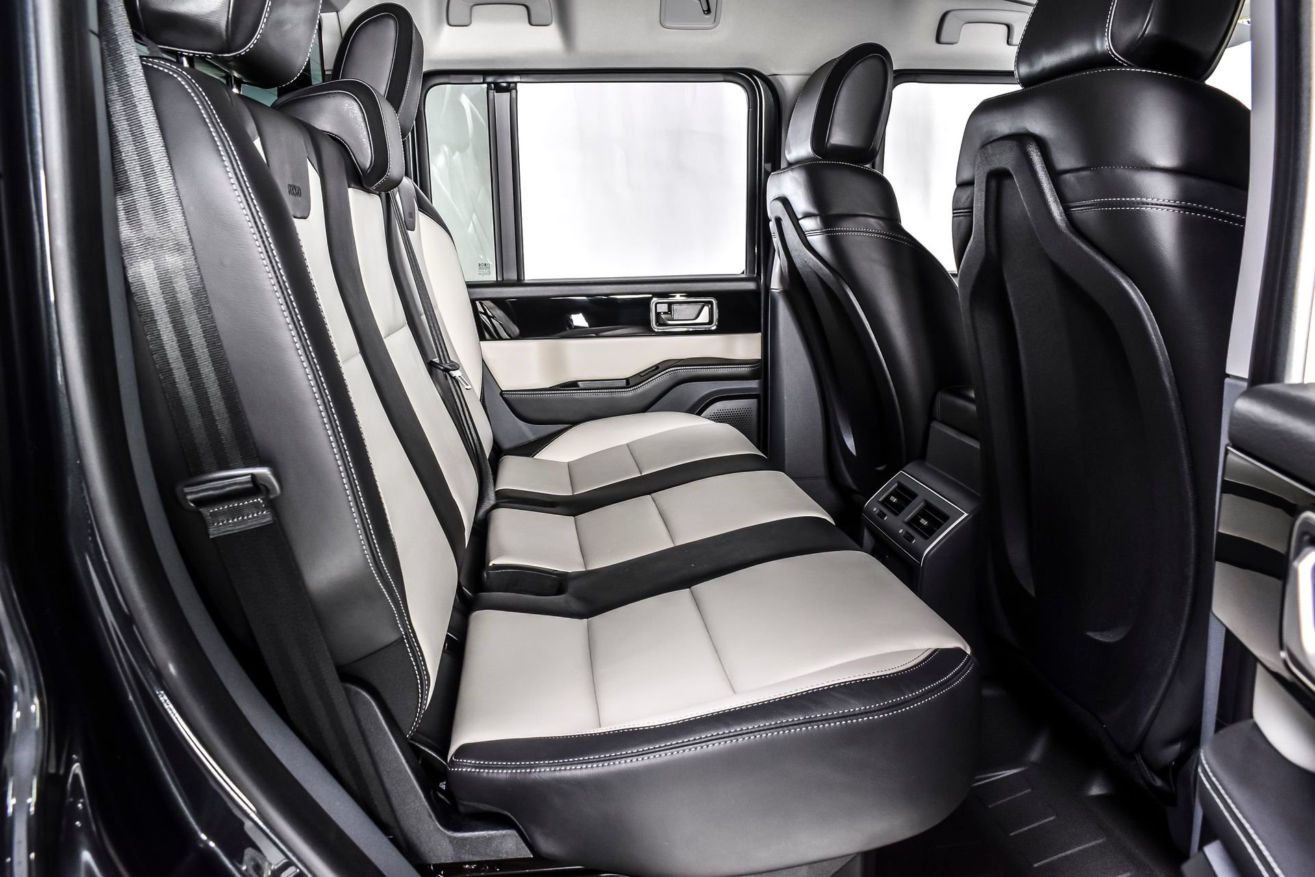 Used 2025 INEOS Grenadier AWD/4WD image 19