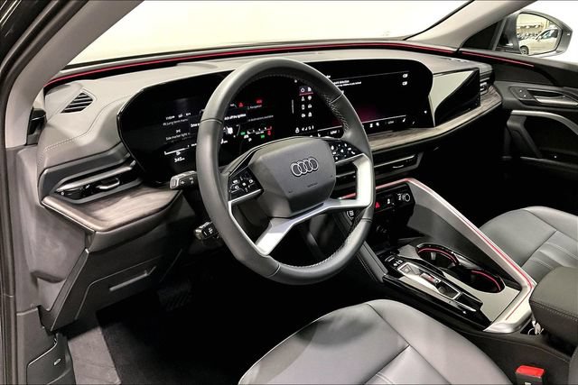Certified 2025 Audi Q5 Premium w/ Convenience Package AWD/4WD image 8