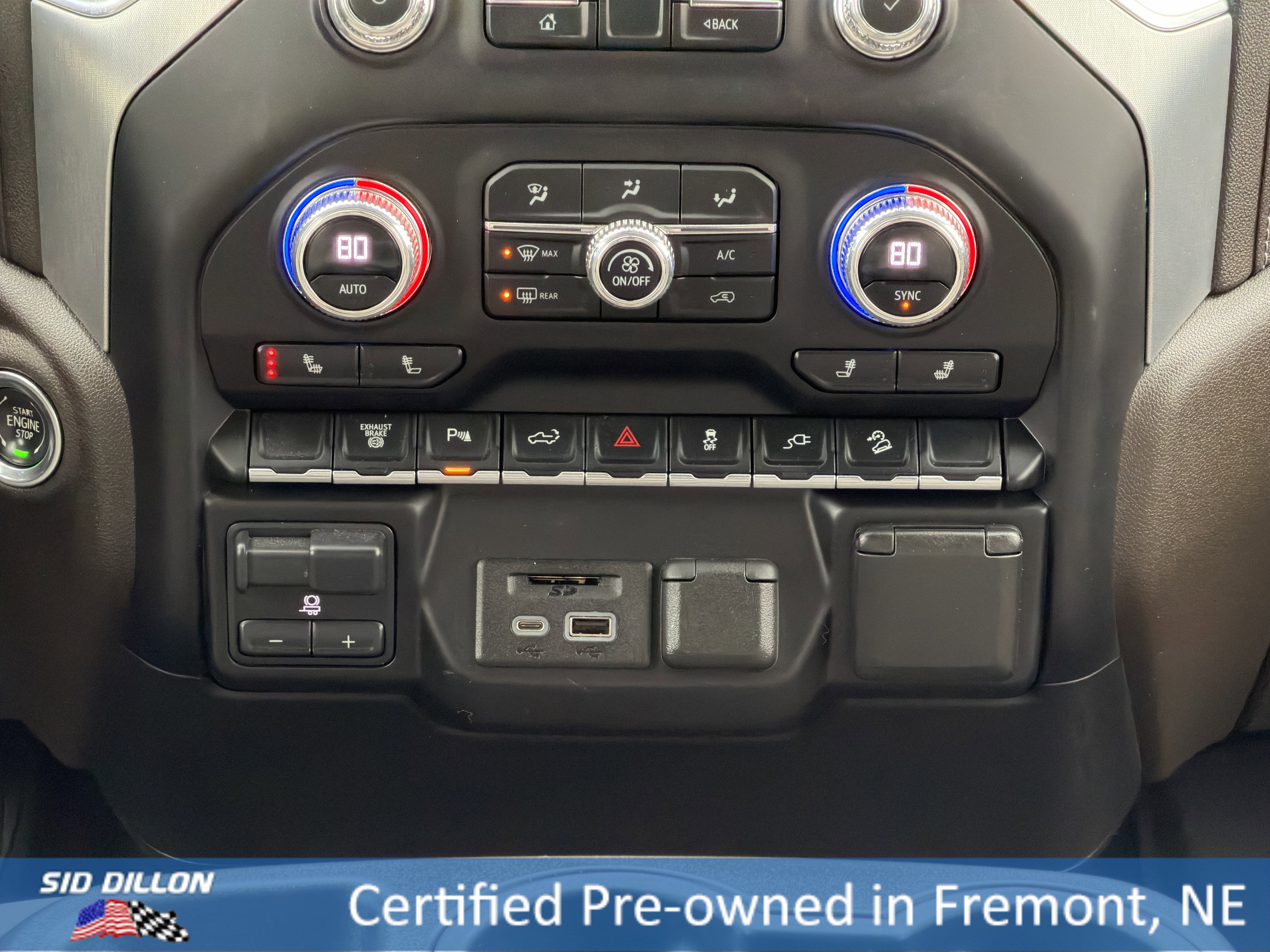 Certified 2023 GMC Sierra 3500 SLT image 13