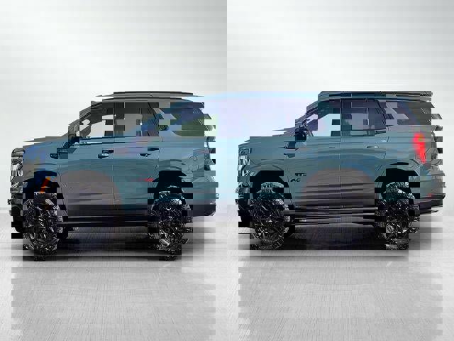 New 2025 GMC Yukon AT4 w/ AT4 Premium Package image 7