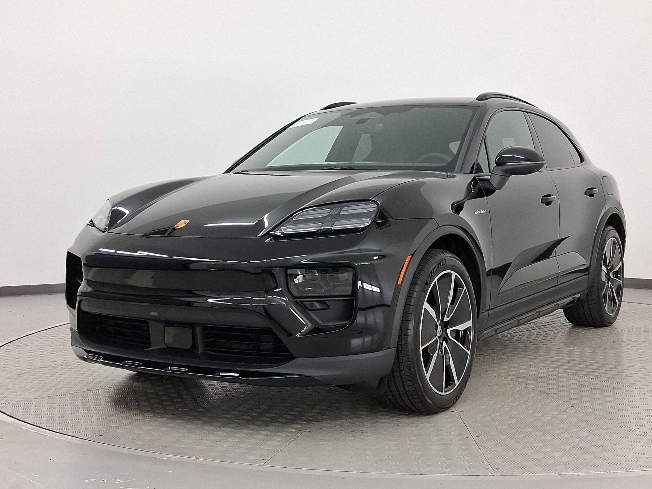 New 2025 Porsche Macan Electric