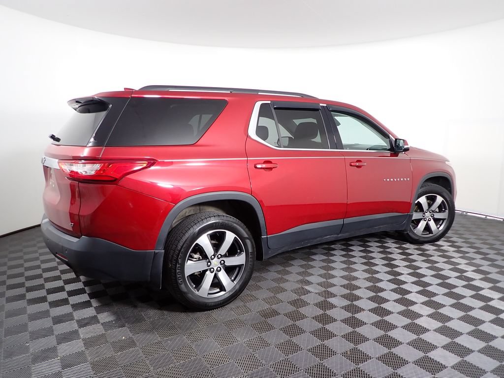Used 2020 Chevrolet Traverse LT w/ LT Premium Package AWD/4WD image 19