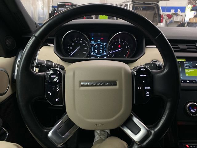 Used 2019 Land Rover Discovery SE AWD/4WD image 22