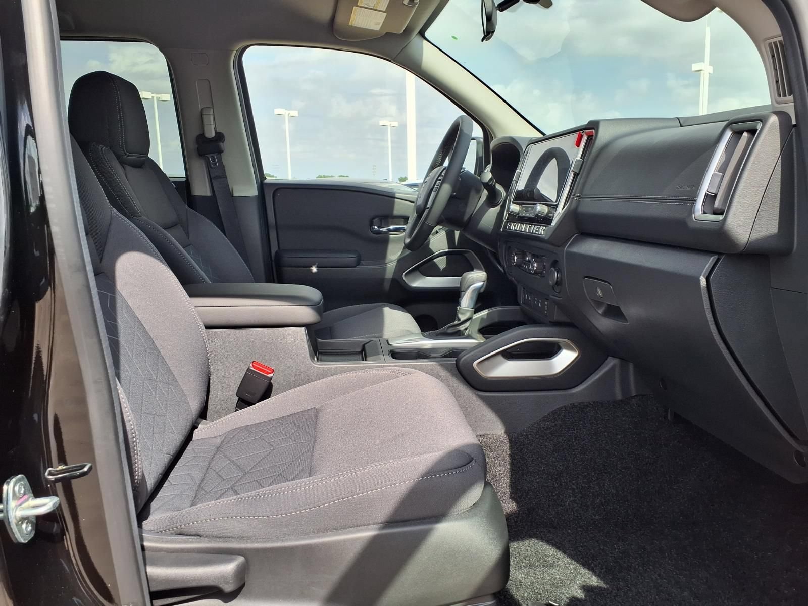 New 2026 Nissan Frontier SV w/ SV Convenience Package RWD image 13