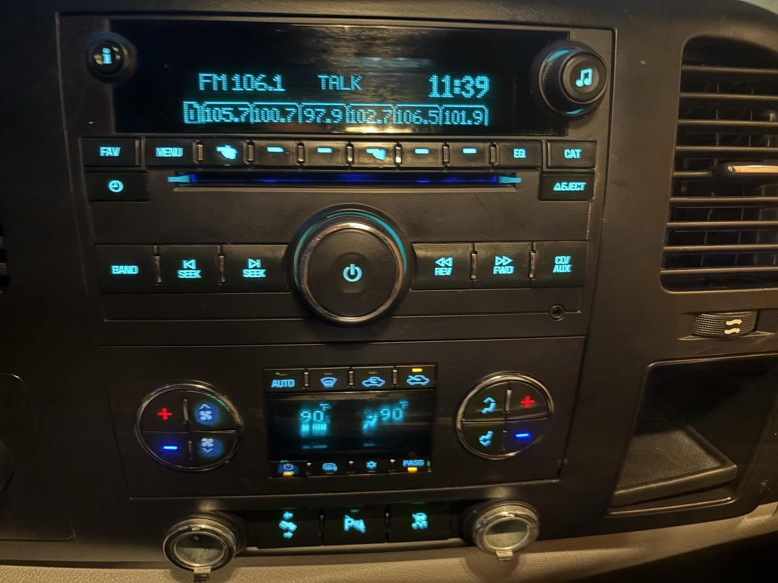 Used 2009 Chevrolet Silverado 1500 LT w/ Power Pack Plus image 40