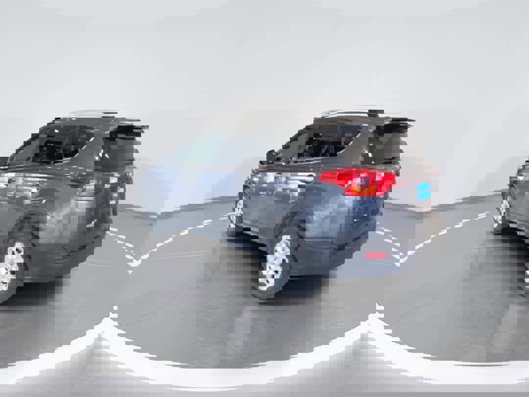 Used 2015 Toyota RAV4 LE image 6