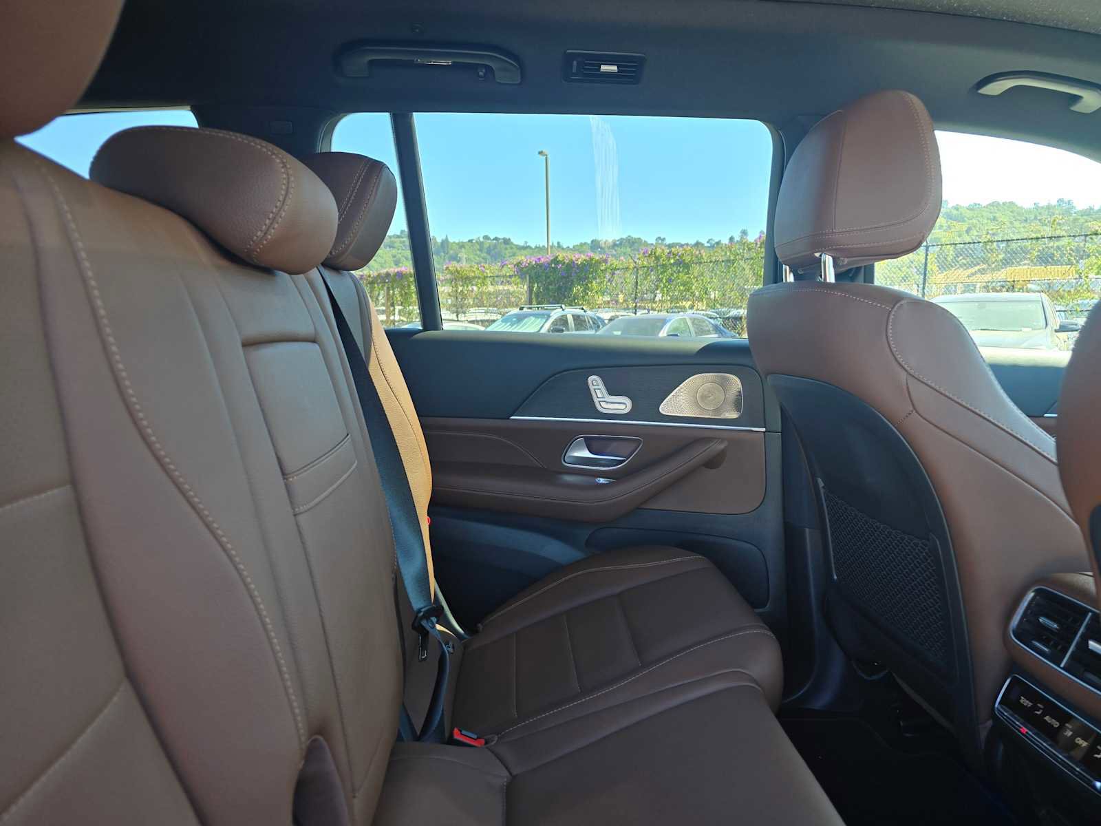 New 2025 Mercedes-Benz GLS 450 4MATIC image 12