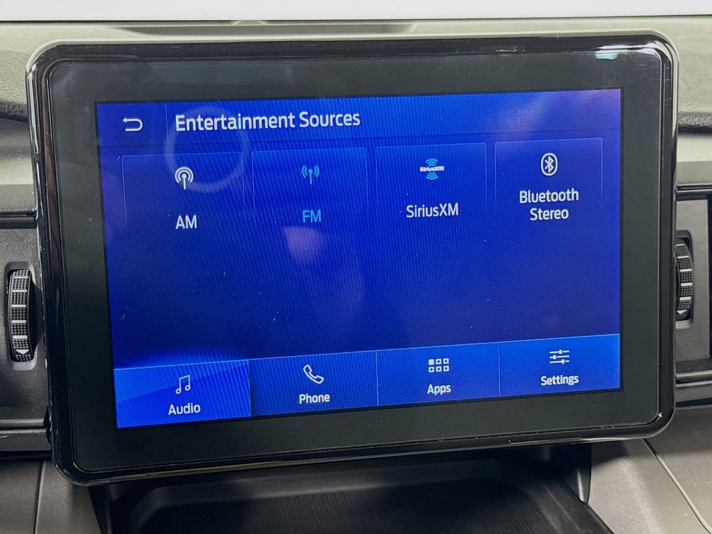 Used 2024 Ford Explorer XLT AWD/4WD image 34