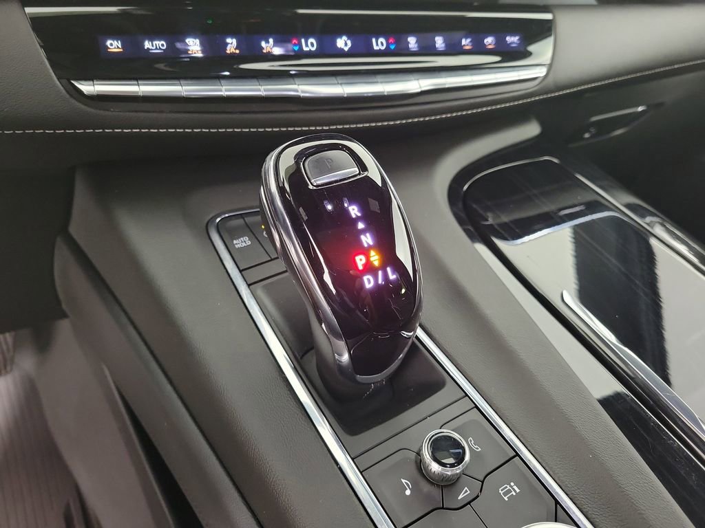 Used 2023 Cadillac Escalade ESV Sport w/ LPO, ONYX Package image 27