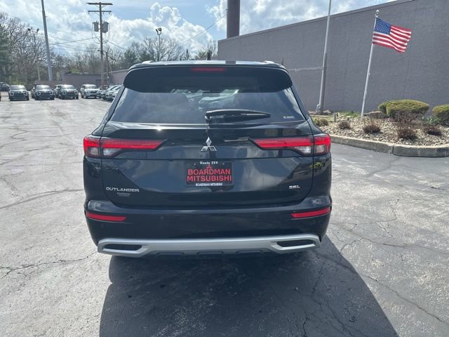 Used 2022 Mitsubishi Outlander SEL image 4