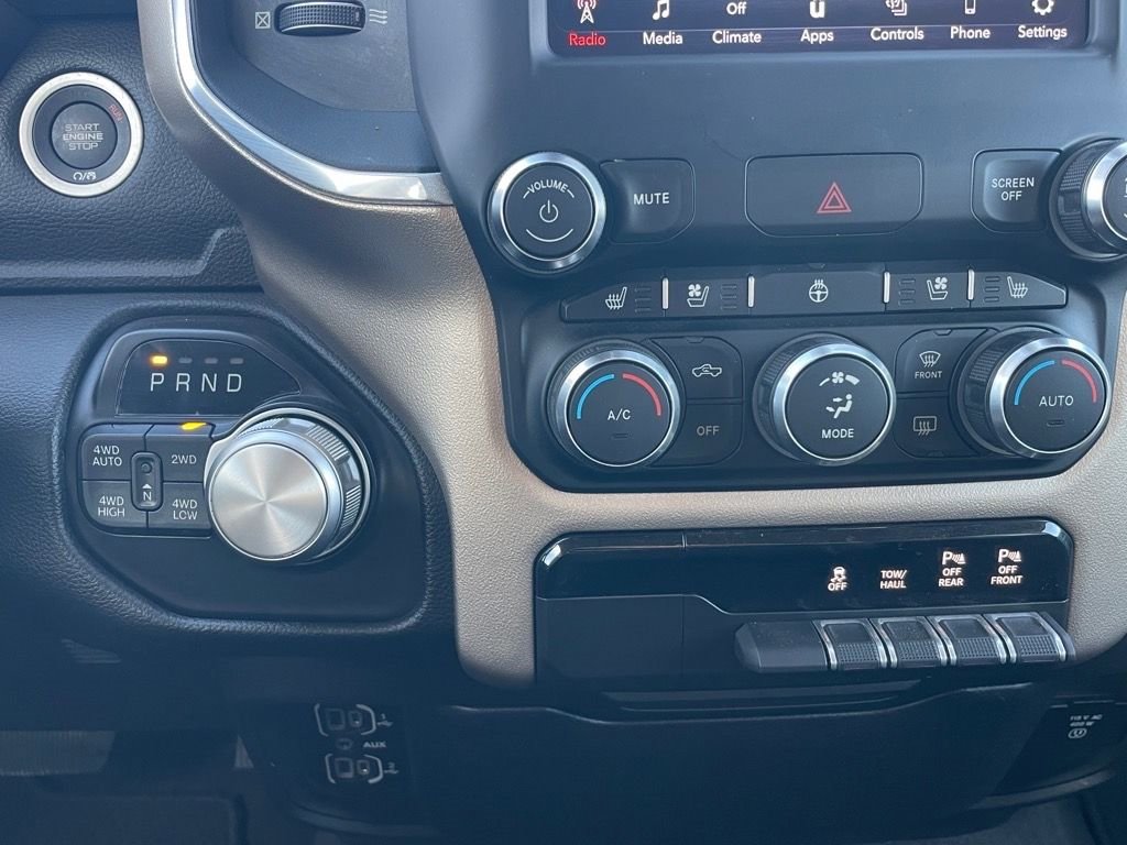 Used 2020 RAM 1500 Laramie AWD/4WD image 18