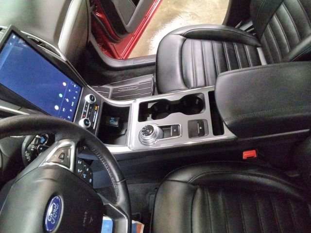 Used 2021 Ford Edge SEL w/ Convenience Package image 24