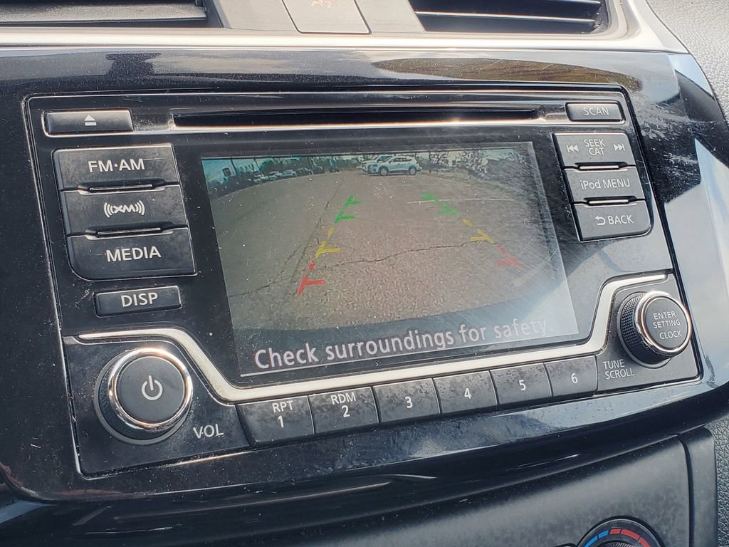 Used 2017 Nissan Sentra SV FWD image 22