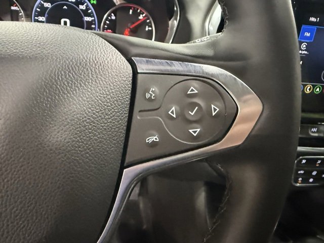 Used 2023 Chevrolet Traverse Premier image 14