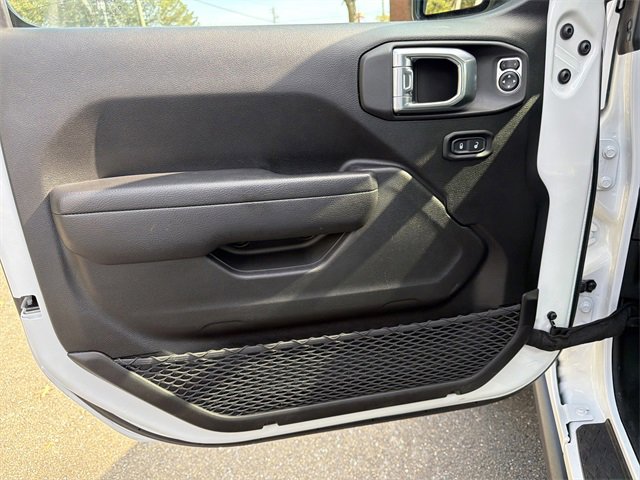 Used 2024 Jeep Gladiator Sport image 10