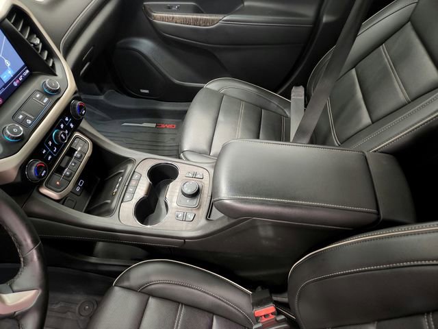 Used 2023 GMC Acadia Denali w/ Denali Ultimate Package AWD/4WD image 22