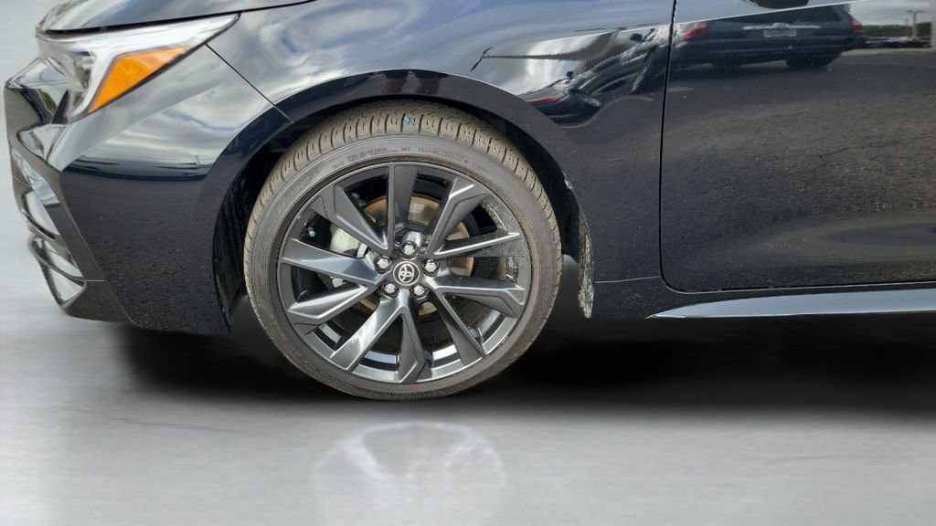 Used 2025 Toyota Corolla SE image 18