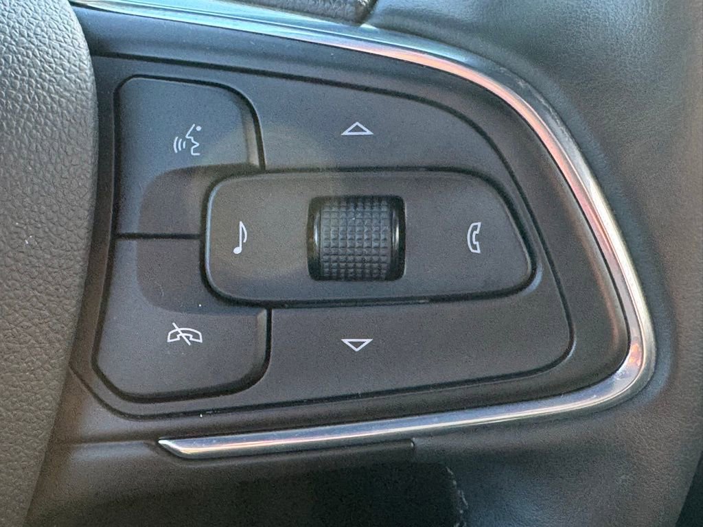 Used 2024 Buick Envista Sport Touring w/ Convenience I Package image 18