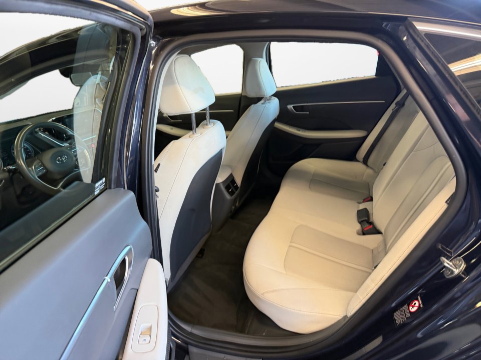 Used 2022 Hyundai Sonata SEL FWD image 15