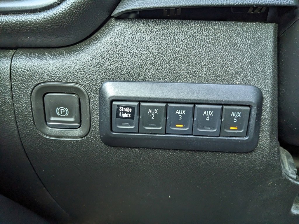 Used 2024 Chevrolet Silverado 3500 W/T w/ Snow Plow Prep Package image 47