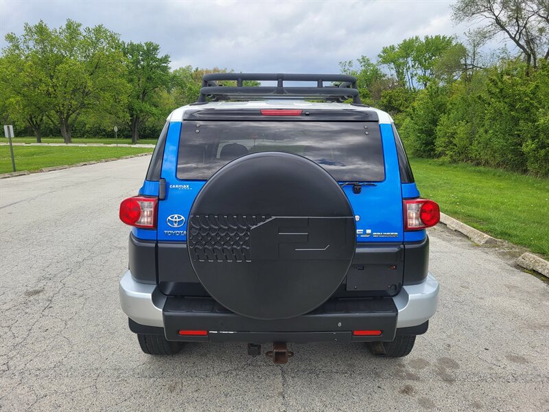 Used 2007 Toyota FJ Cruiser 4WD image 8