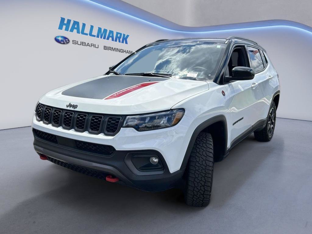 Used 2026 Jeep Compass Trailhawk AWD/4WD image 5