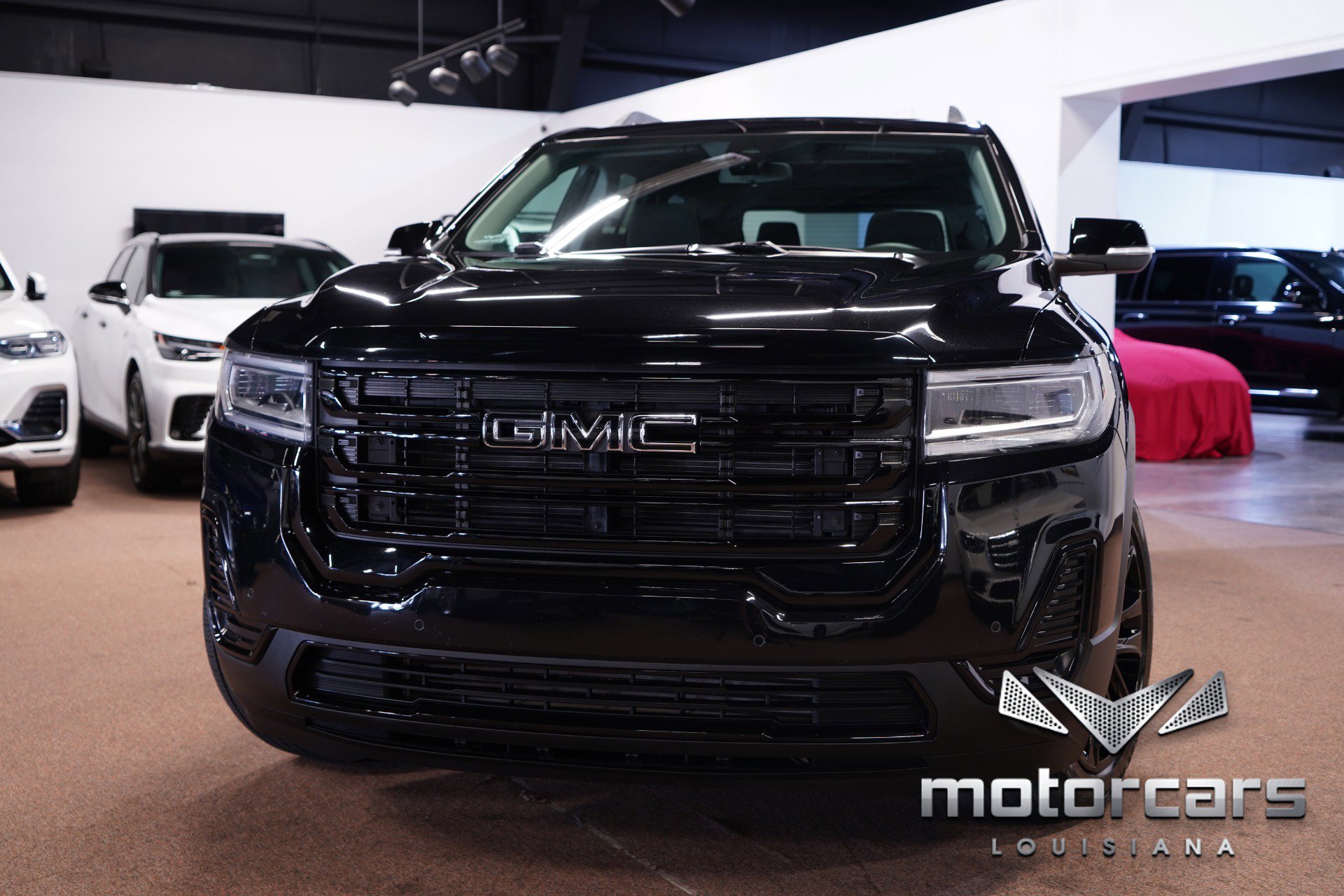 Used 2022 GMC Acadia SLE w/ Driver Convenience Package image 1