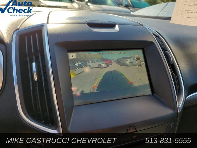 Used 2018 Ford Edge Titanium w/ Technology Package FWD image 15