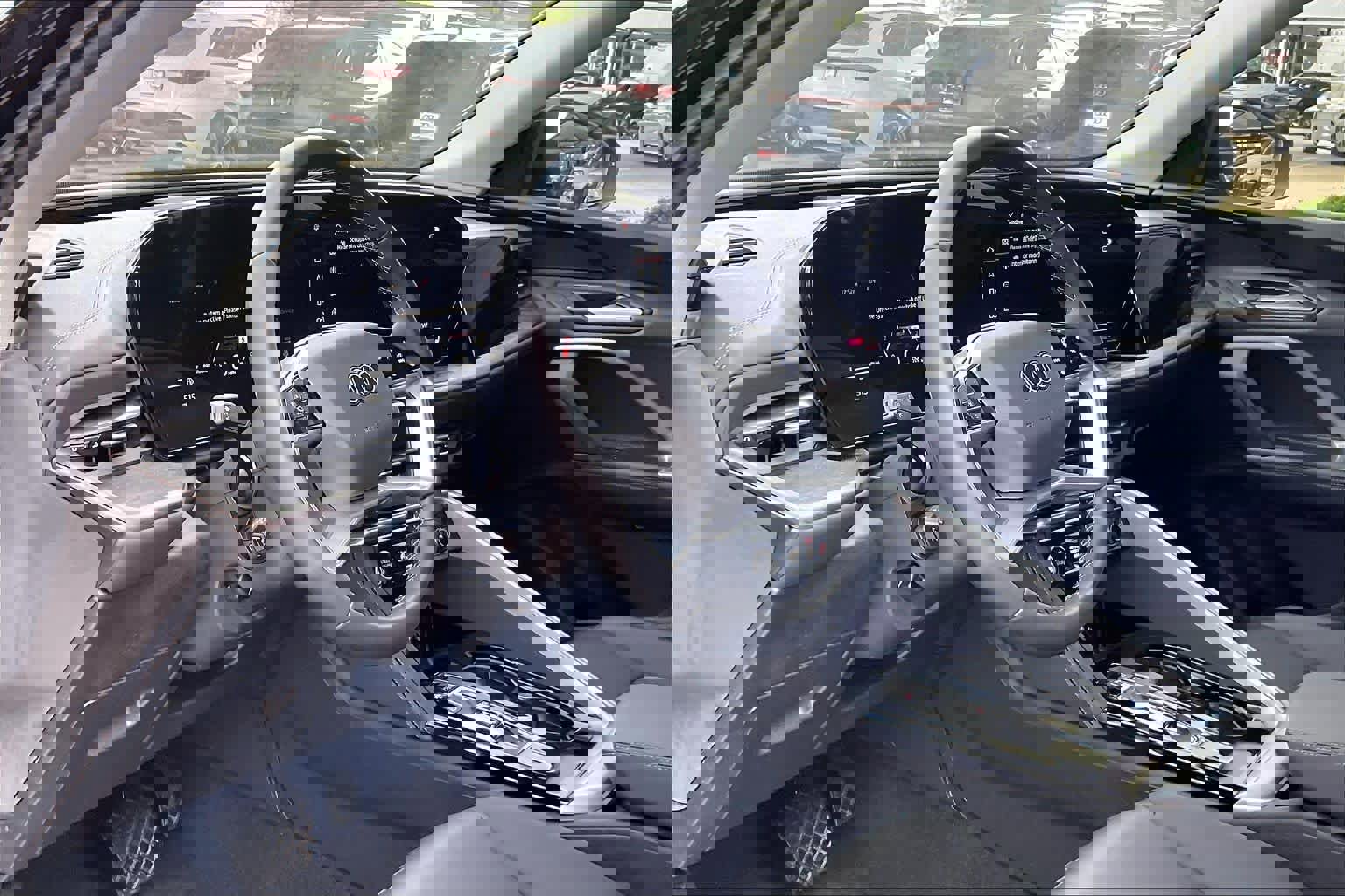 Used 2025 Audi Q5 Premium w/ Convenience Package image 17