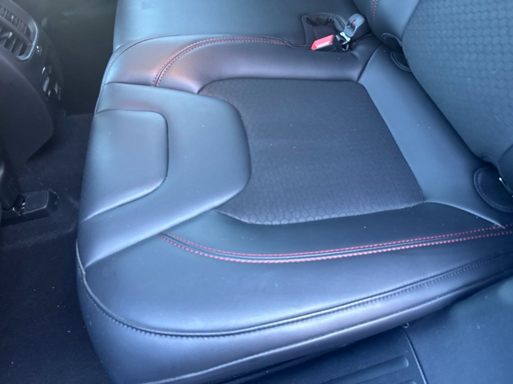 Used 2020 Jeep Cherokee Trailhawk w/ Cold Weather Group AWD/4WD image 50