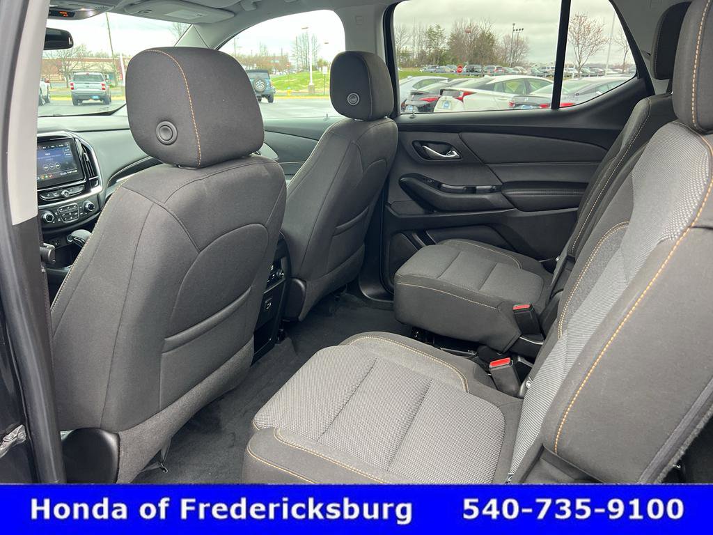 Used 2021 Chevrolet Traverse LT w/ LPO, 'HIT The Road' Package image 28