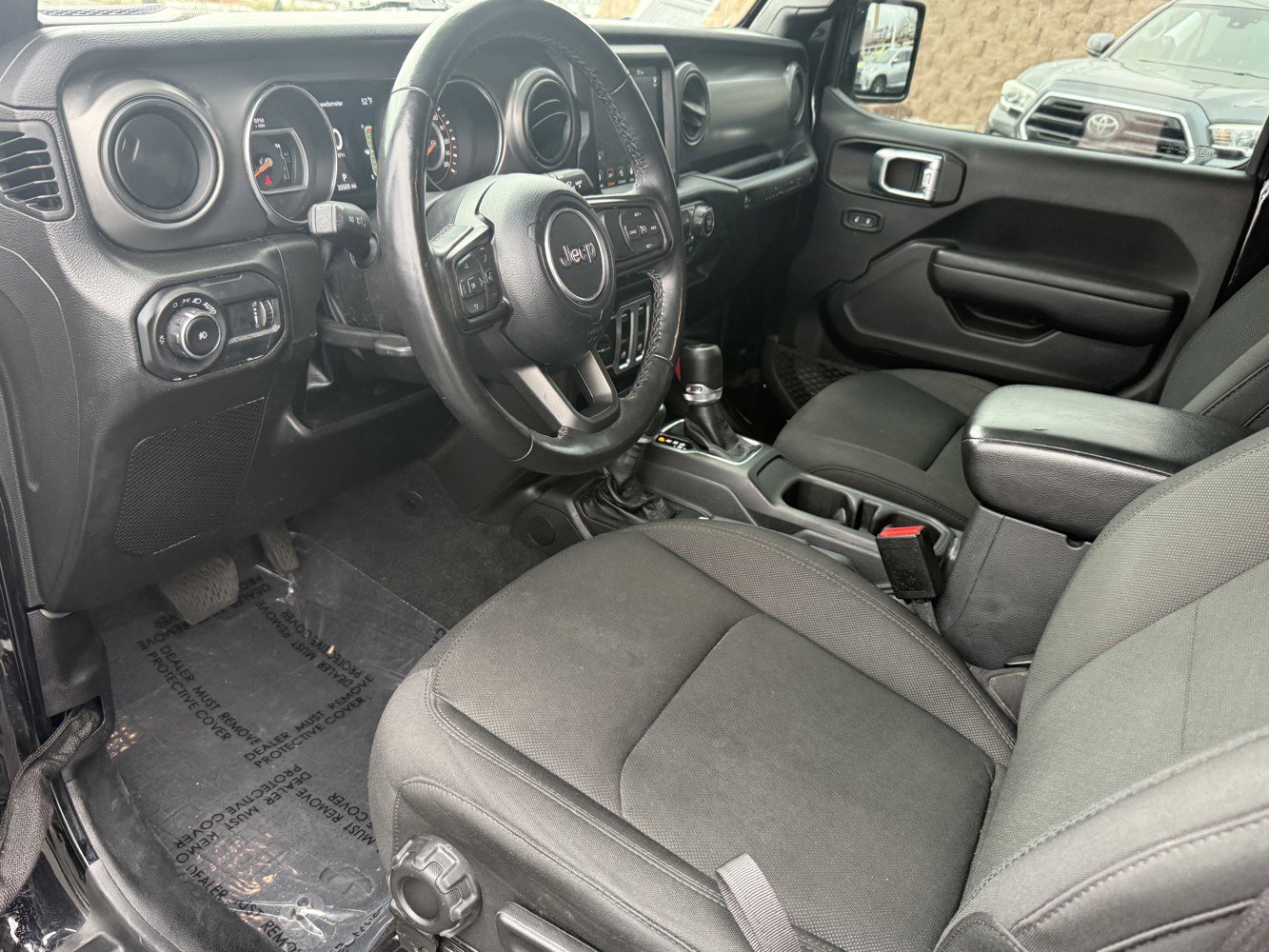 Used 2023 Jeep Wrangler Sport S image 10