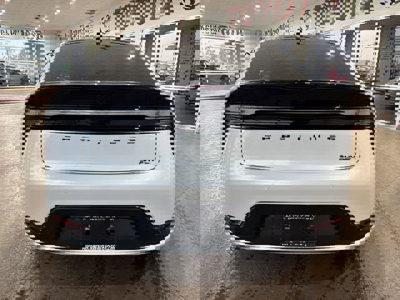 New 2026 Toyota Prius Plug-In Hybrid image 9