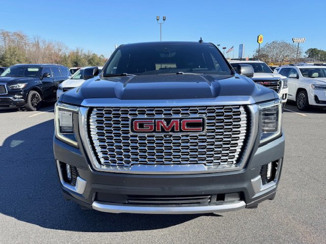 Used 2021 GMC Yukon Denali w/ Denali Ultimate Package image 3