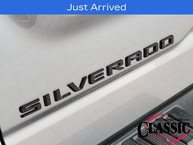 Used 2024 Chevrolet Silverado 1500 RST w/ Convenience Package II RWD image 12