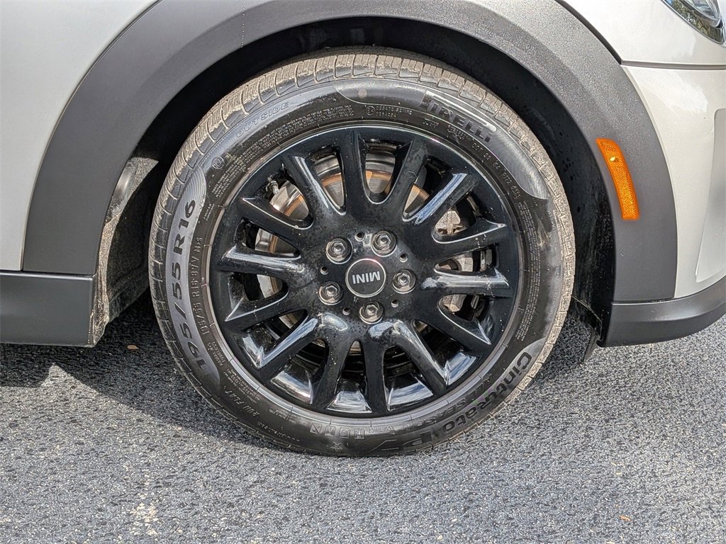 Used 2024 MINI Cooper Classic image 12